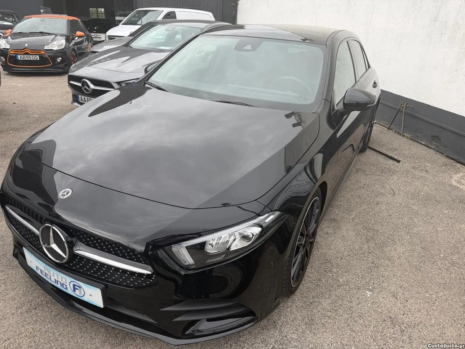 Mercedes-Benz A 180 AMG Line - 22