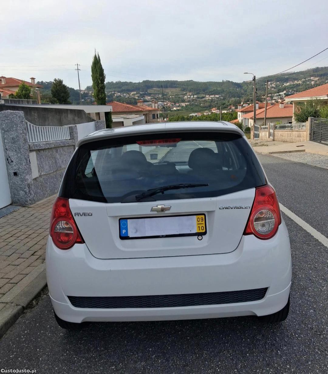 Chevrolet Aveo 1 - 09 foto 4