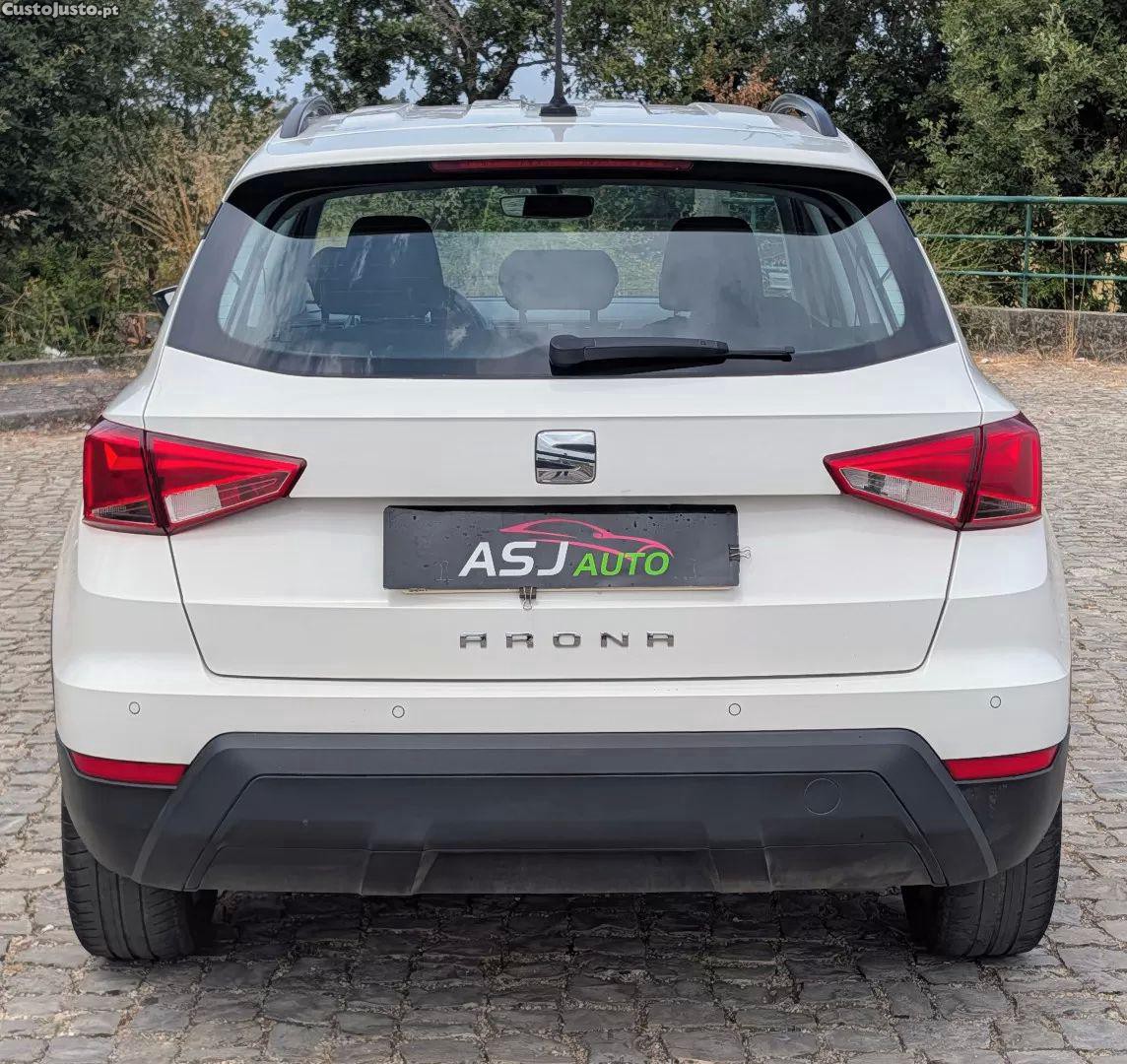 SEAT Arona 1.6 tdi style — fotografia 16