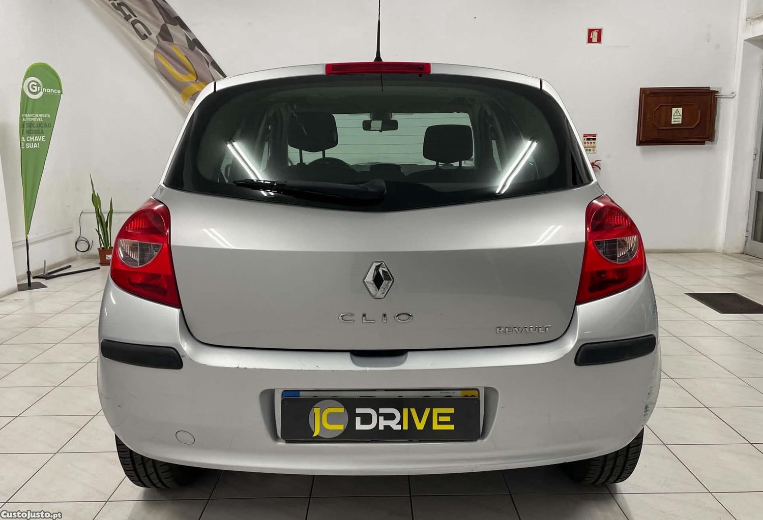 Renault Clio 1.2 16V Dynamic — fotografia 8