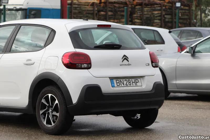 Citroën C3 1.5 BlueHDi Feel — fotografia 12