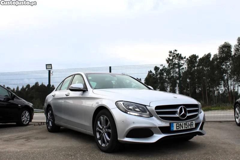 Mercedes-Benz C 180 d Exclusive — fotografia 28