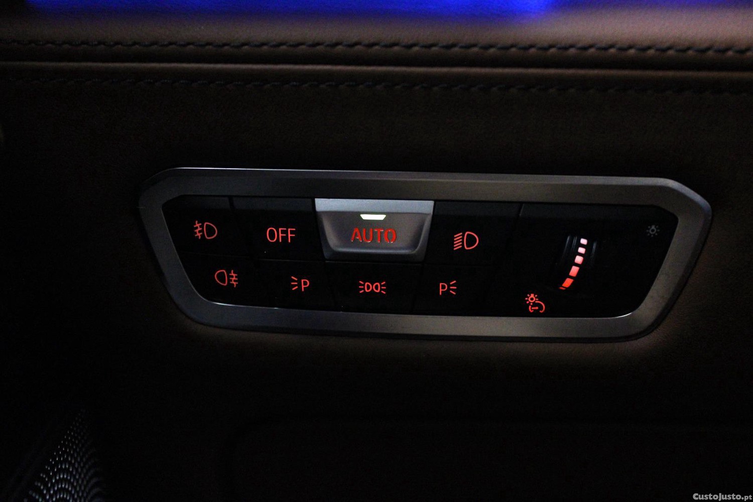 BMW X5 45 E-XDRIVE PACK M (AUTO) — fotografia 48