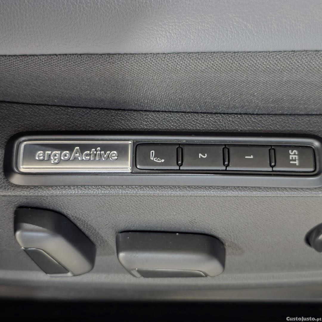 Volkswagen ID.5 77 kWh Pro Performance — fotografia 8