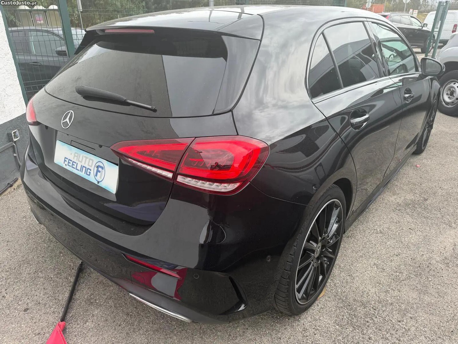 Mercedes-Benz A 180 AMG Line - 22 foto 2