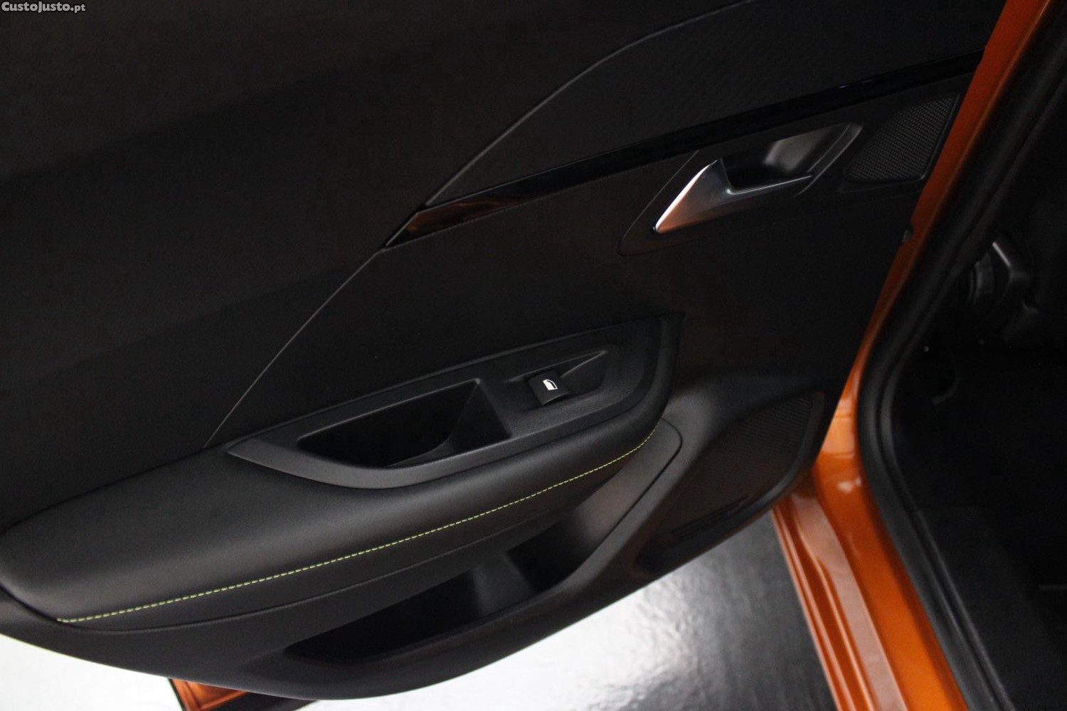 Peugeot 2008 1.5 BHDI GT (AUTO) — fotografia 12