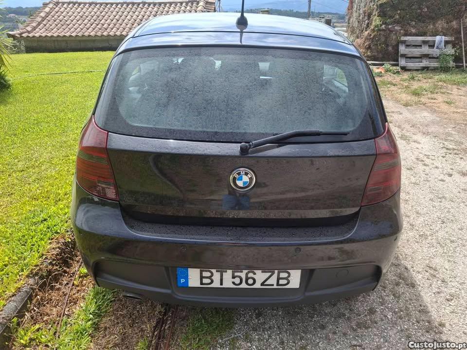 BMW 116 D - 11 foto 3