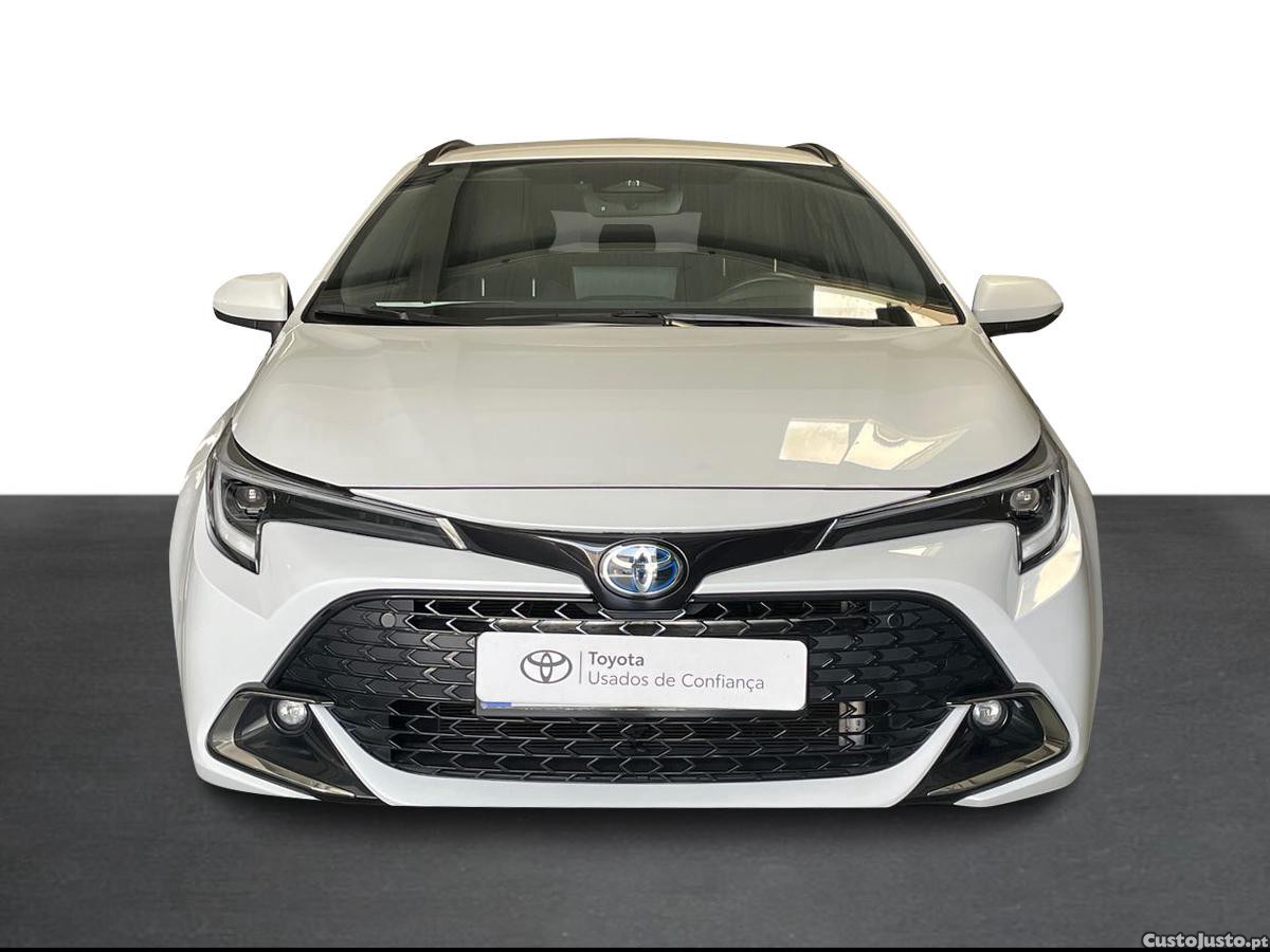 Toyota Corolla TS 1.8 Hybrid Comfort Plus — fotografia 11
