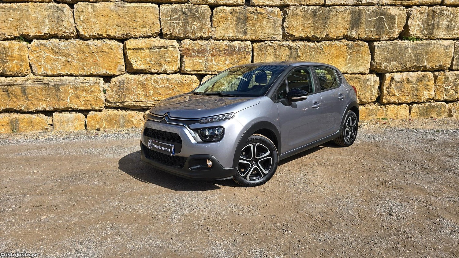 Citroën C3 1.2 PureTech Plus - 24