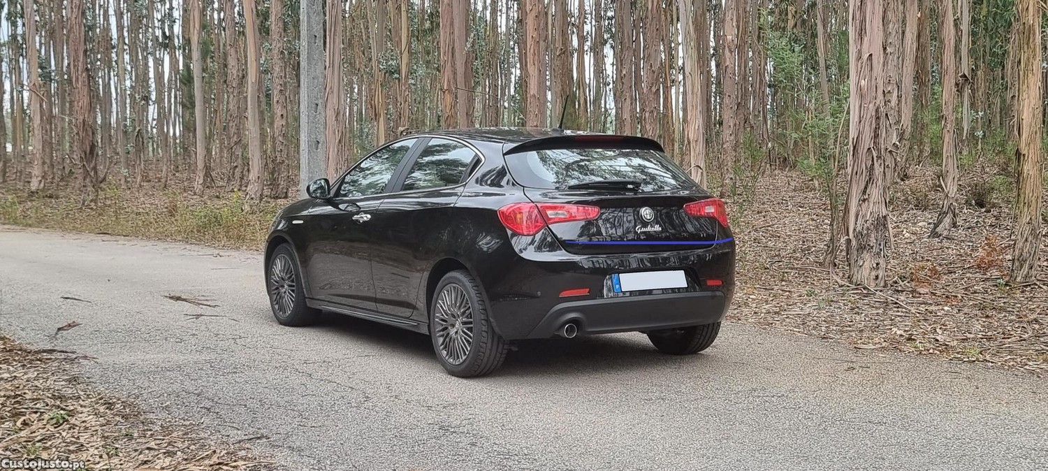 Alfa Romeo Giulietta 1.6 JTDm Distinctive Nacional — photo 3