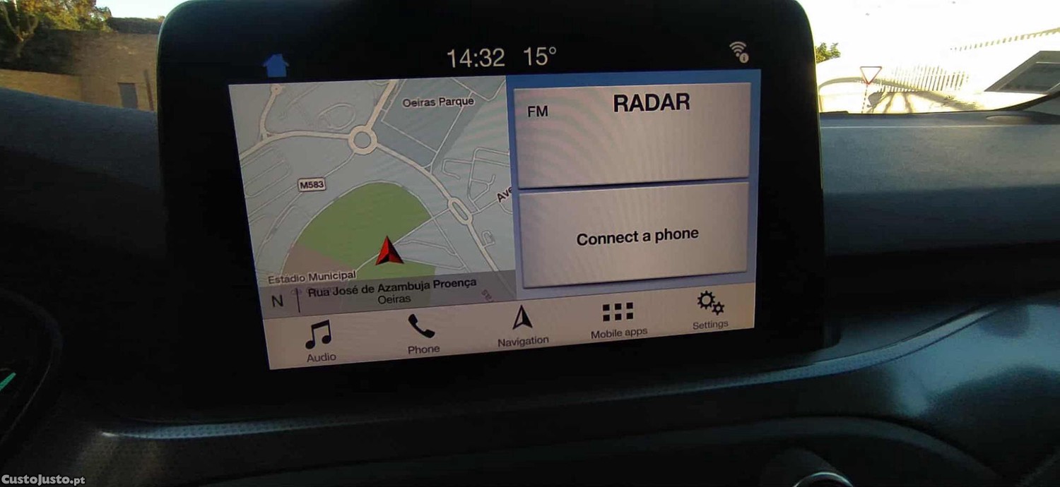 Ford Focus 1.5 TDCI Titanium GPS 120cv — fotografia 3