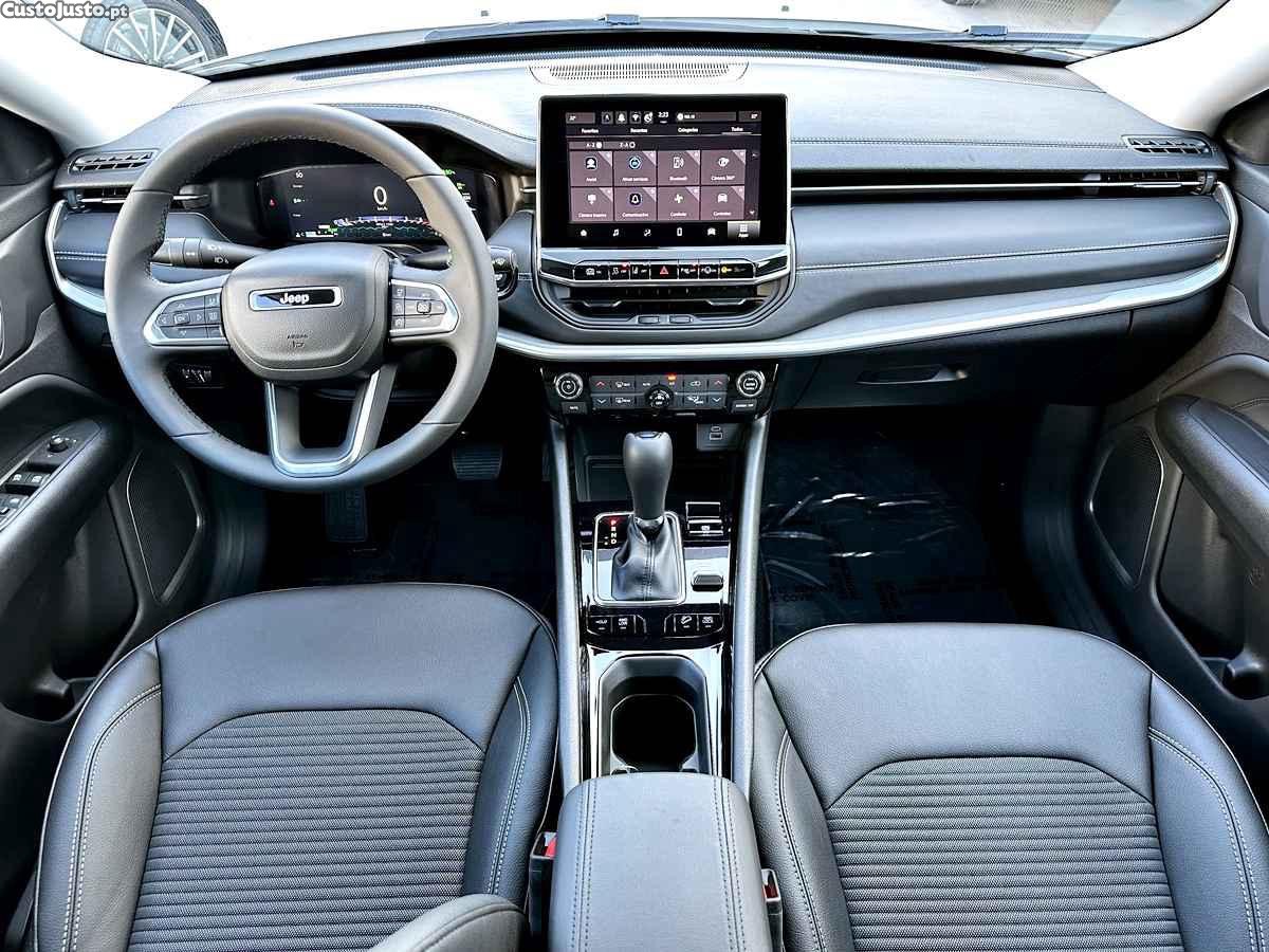 Jeep Compass Limited — fotografia 50
