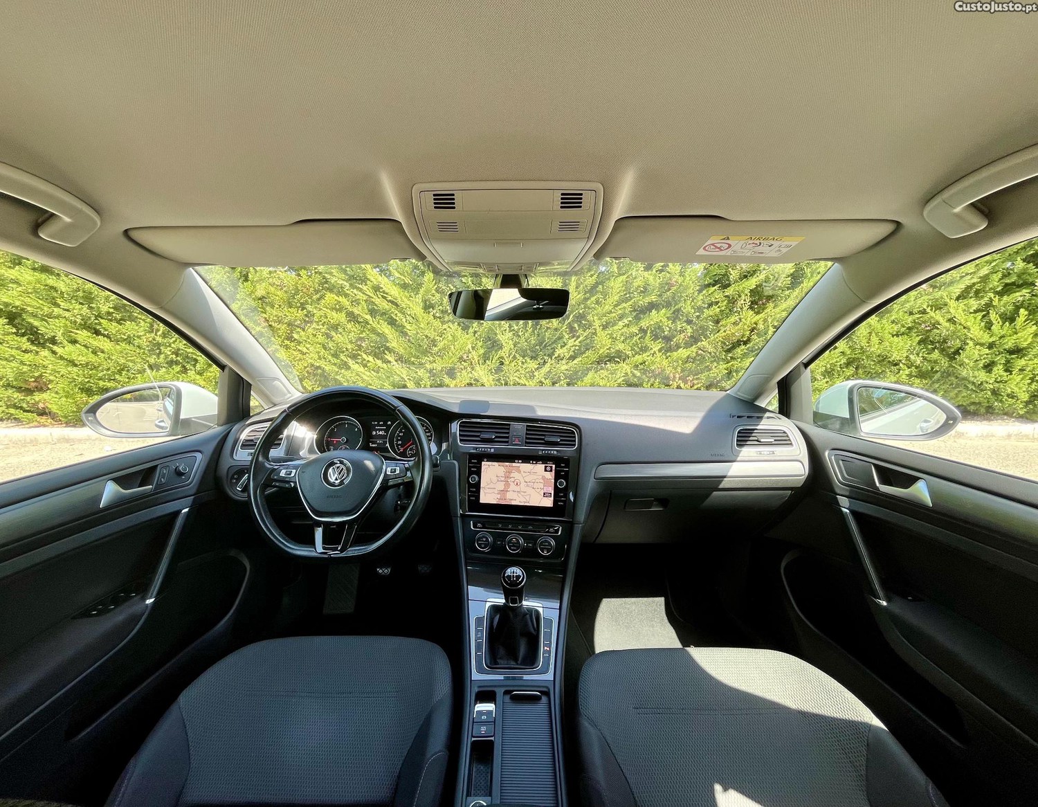 Volkswagen Golf 7.5 1.6 TDi BlueMotion Executive 115CV. — fotografia 3