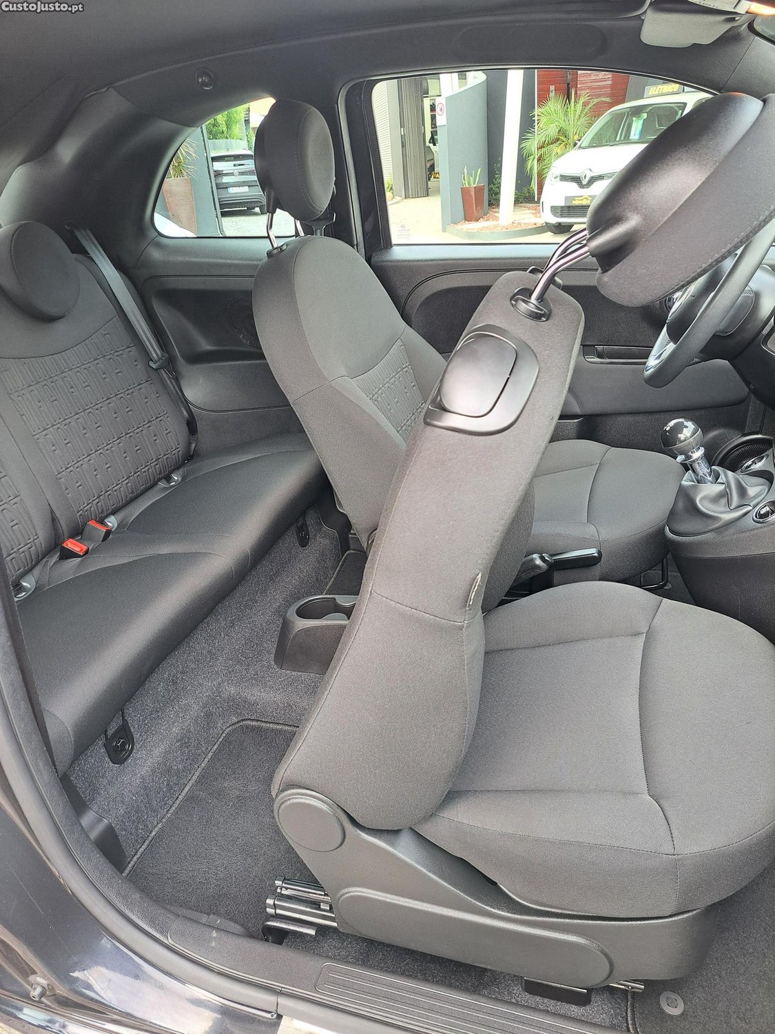 Fiat 500C 1.0 Hybrid Launch Edition — fotografia 11