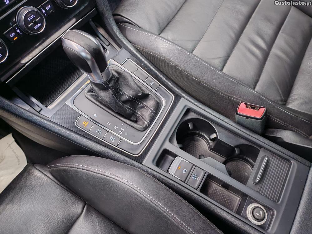Volkswagen Golf 2.0 TDI GTD DSG — fotografia 11