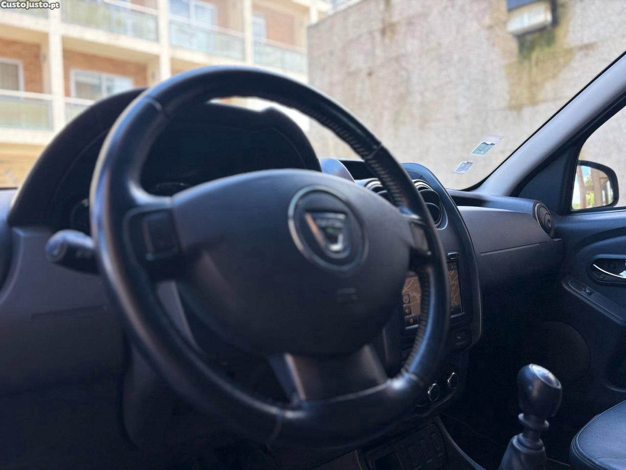 Dacia Duster 1.5DCI 110CV PRESTIGE — fotografia 10