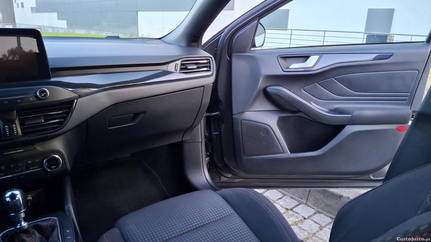 Ford Focus ST-Line — fotografia 2