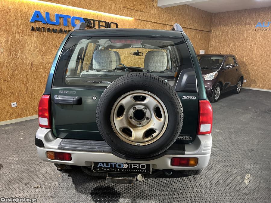 Suzuki Grand Vitara ... 2.0 TD - 99 foto 4