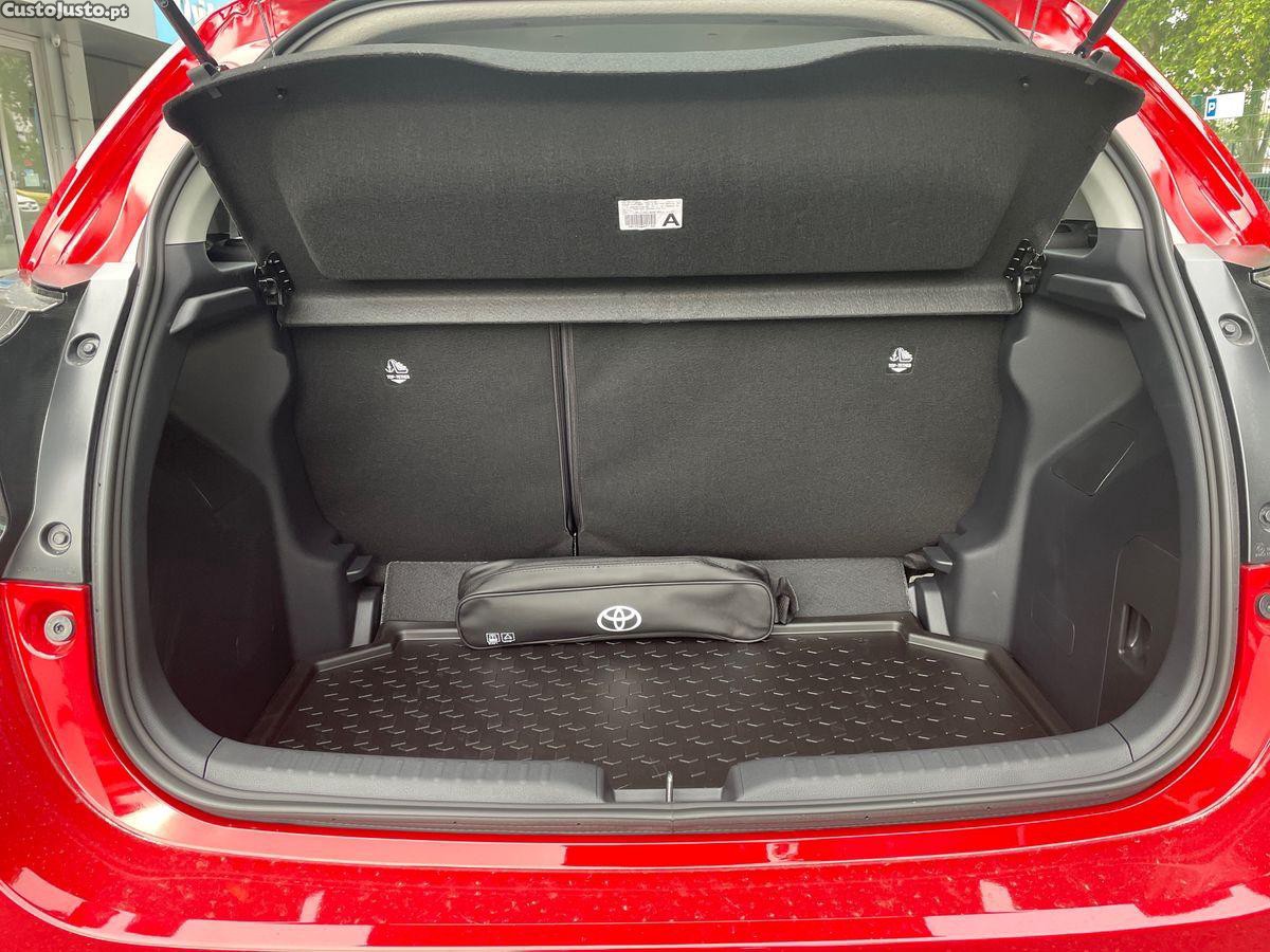 Toyota Yaris 1.5 HDF Comfort Plus — fotografia 7