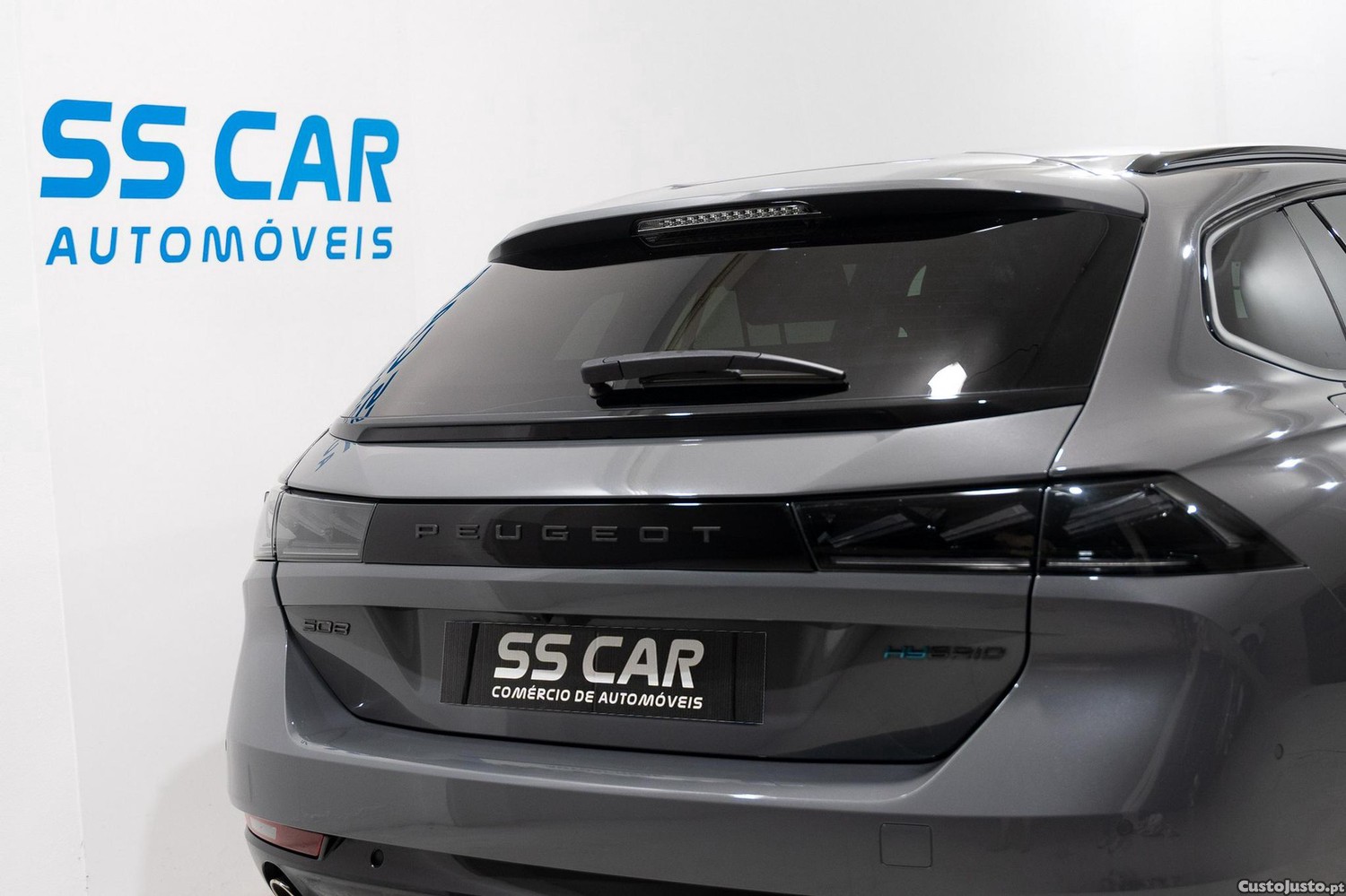 Peugeot 508 SW 1.6 Hybrid Allure e-EAT8 — fotografia 23