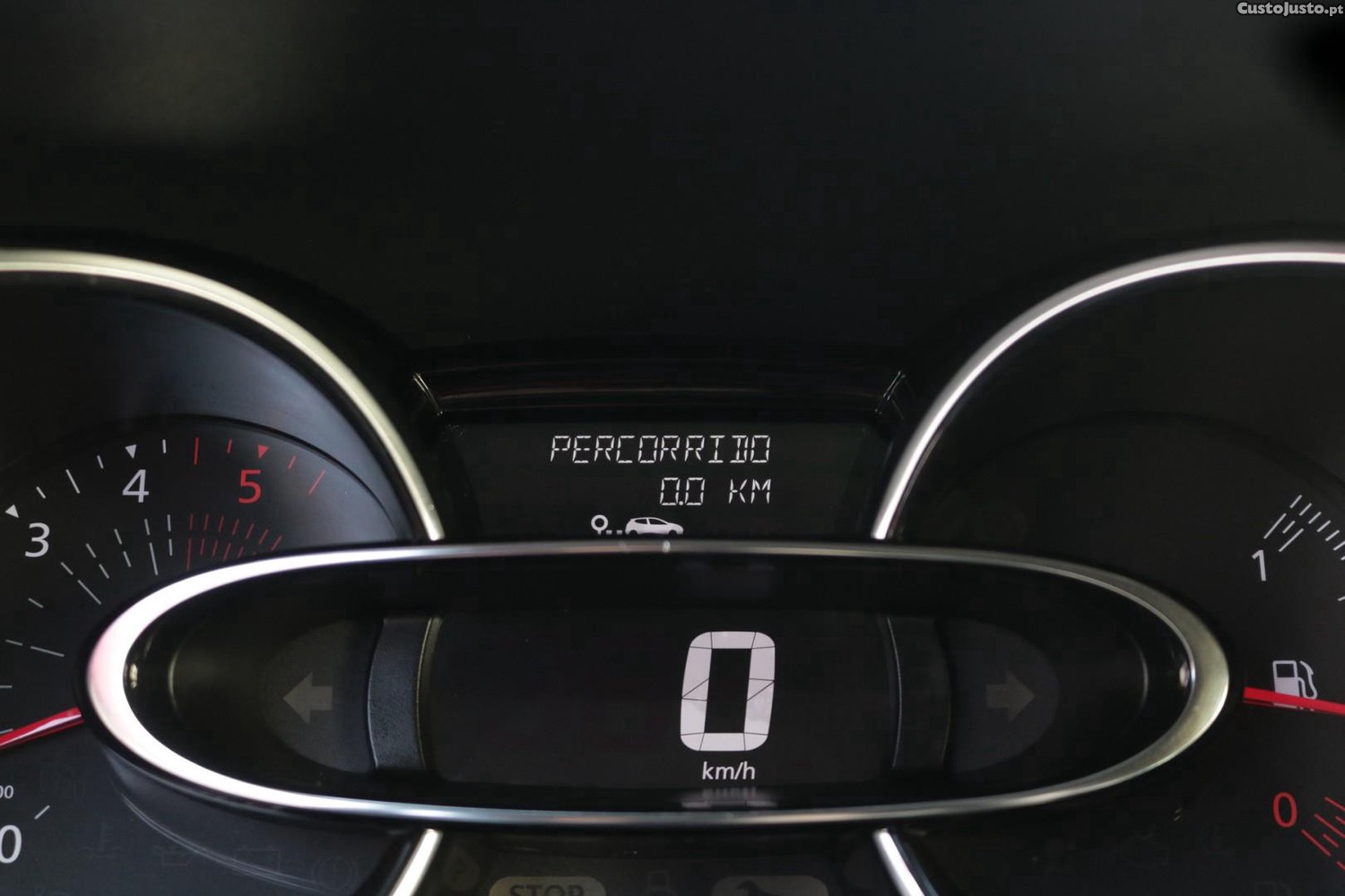 Renault Clio 1.5 DCI Limited 90cv — fotografia 28