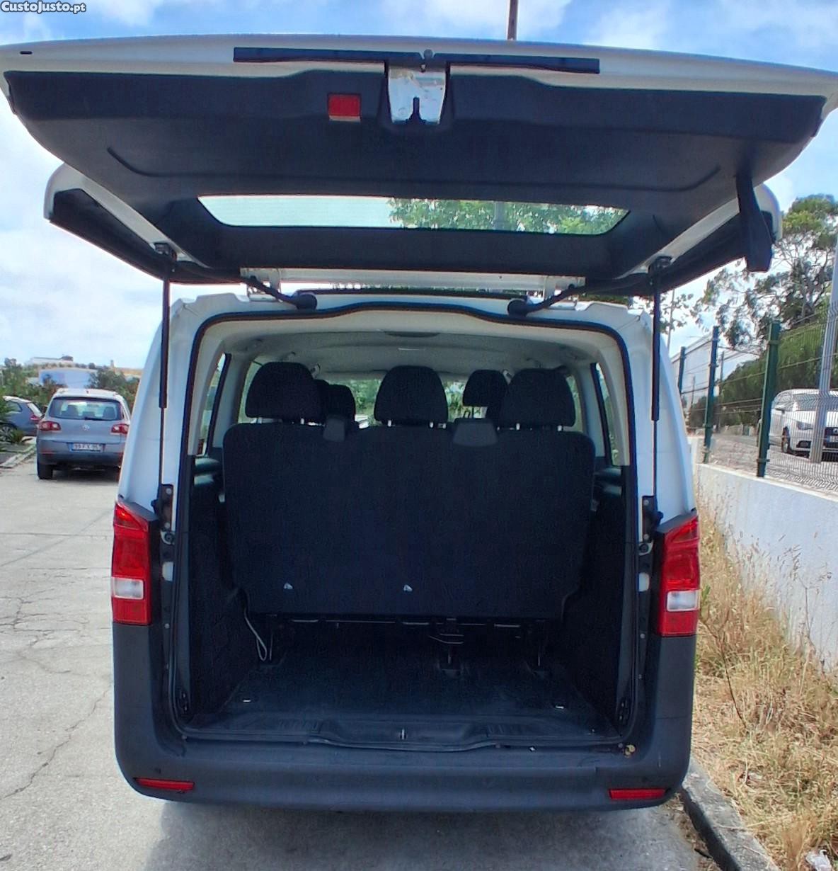Mercedes-Benz Vito Tourer 114 CDI — fotografia 2