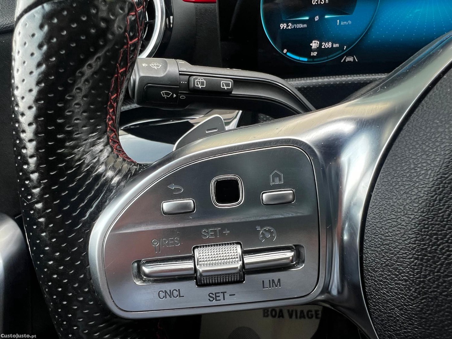 Mercedes-Benz A 180 A180 D AMG Line Automático — fotografia 3