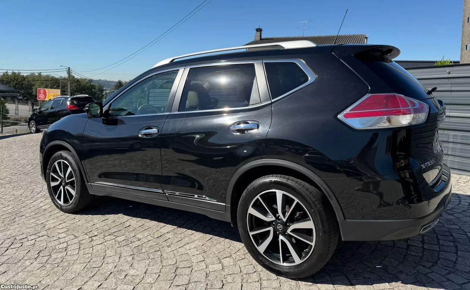 Nissan X-Trail 1.6 dci tekna pele camel — photo 3