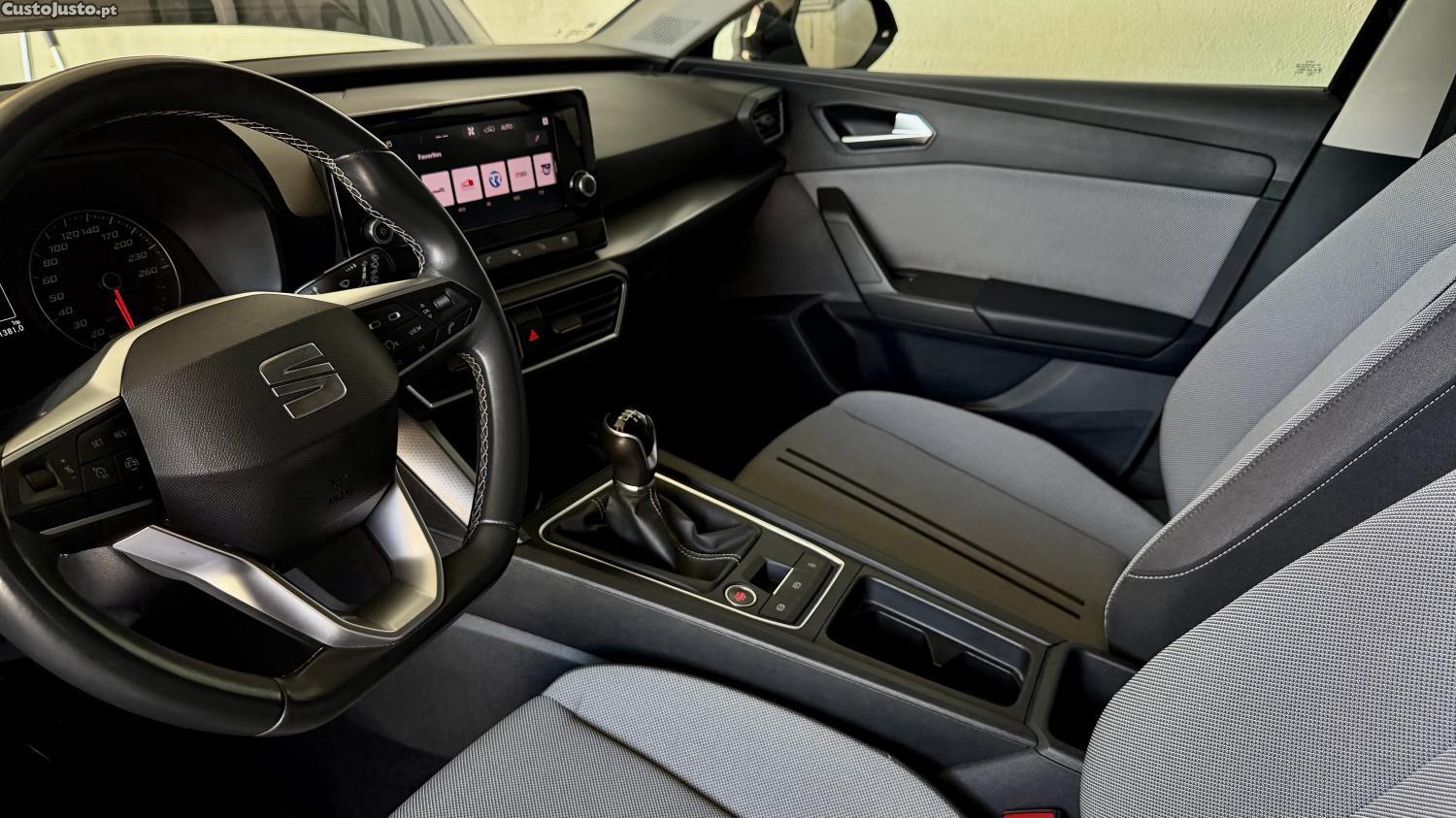 SEAT Leon 2.0 TDI Style — fotografia 20