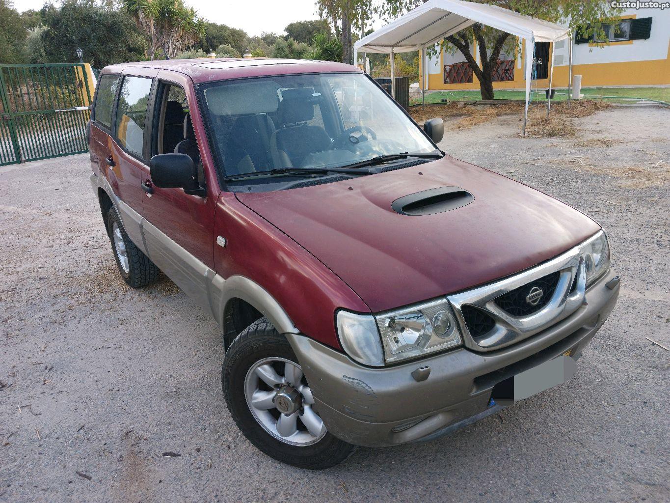 Nissan Terrano 2.7 tdi 7 lugares — photo 5