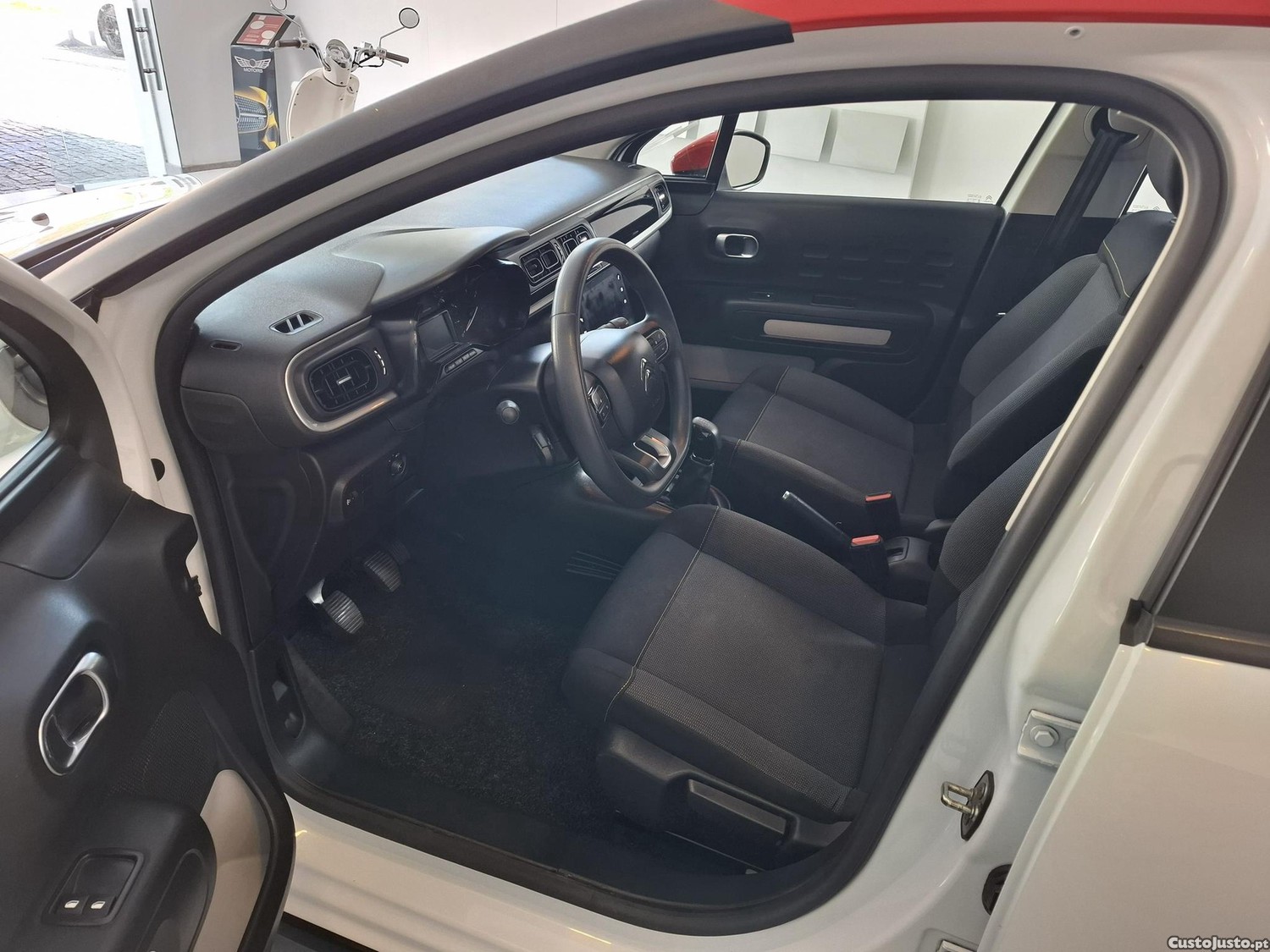 Citroën C3 shine — fotografia 6