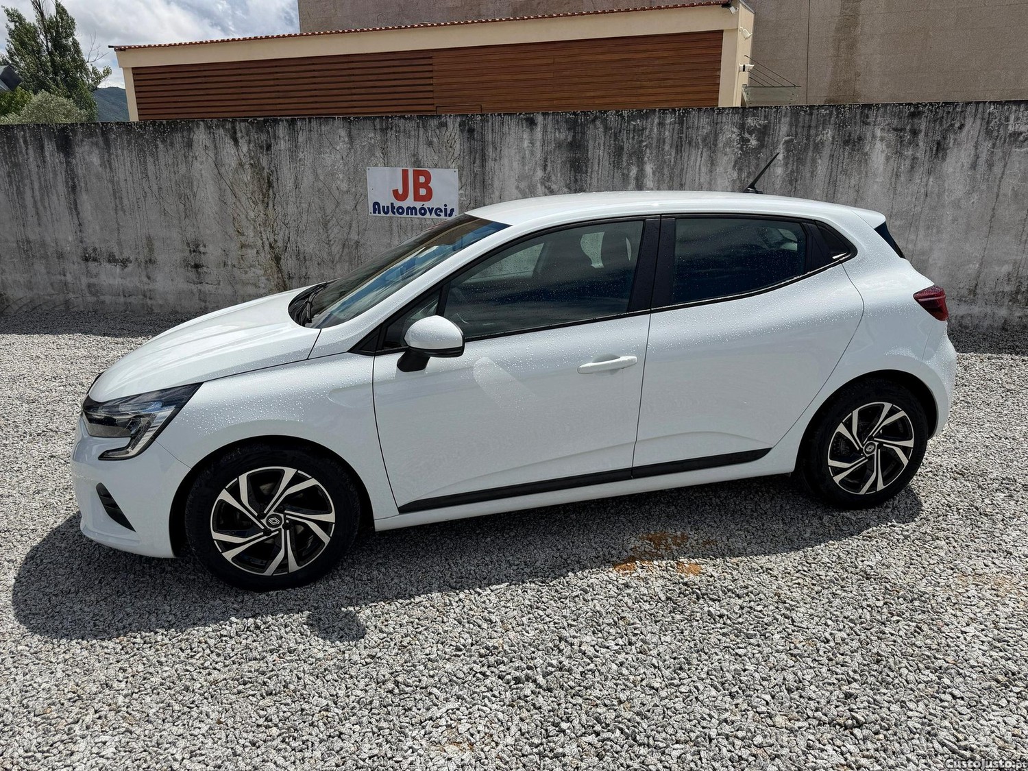 Renault Clio 1.0 TCe Techno — fotografia 10