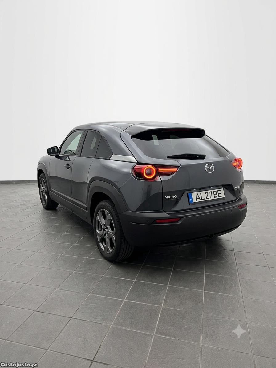 Mazda MX-3 0 E-Skyactiv Advantage+Vintage Leatherette — fotografia 9