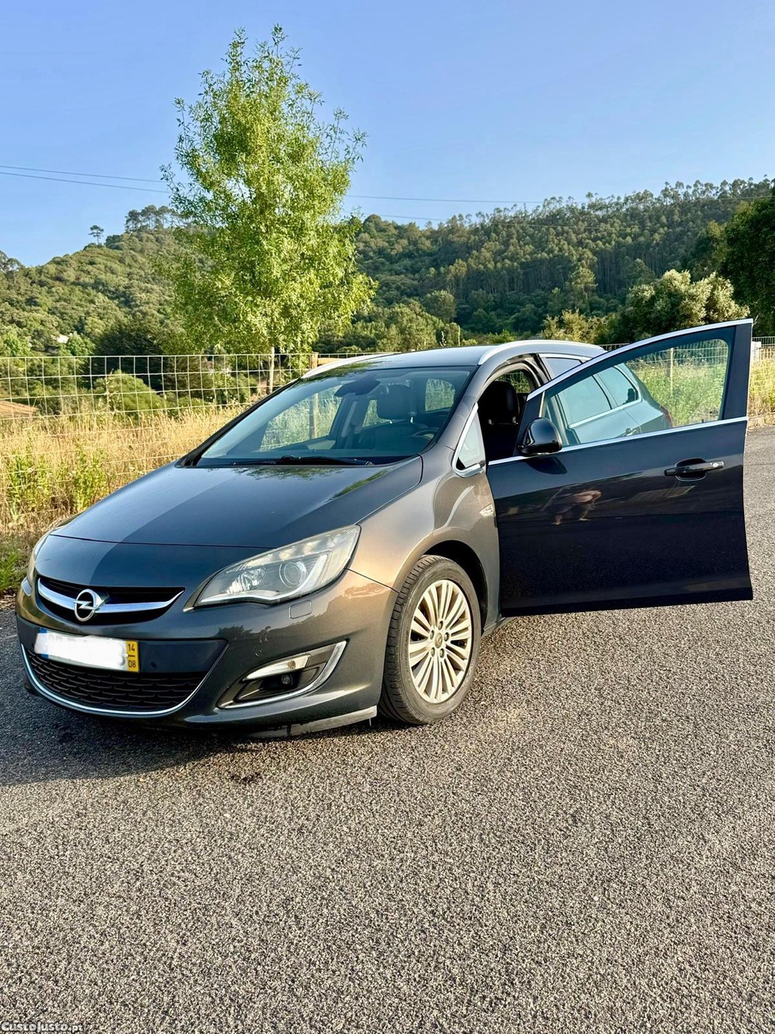 Opel Astra Astra J - 14 foto 4