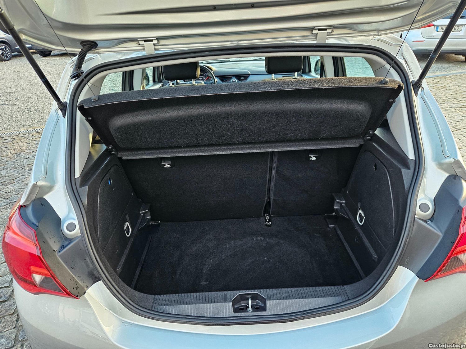 Opel Corsa E 1.3 CDTI Business Edition — fotografia 5