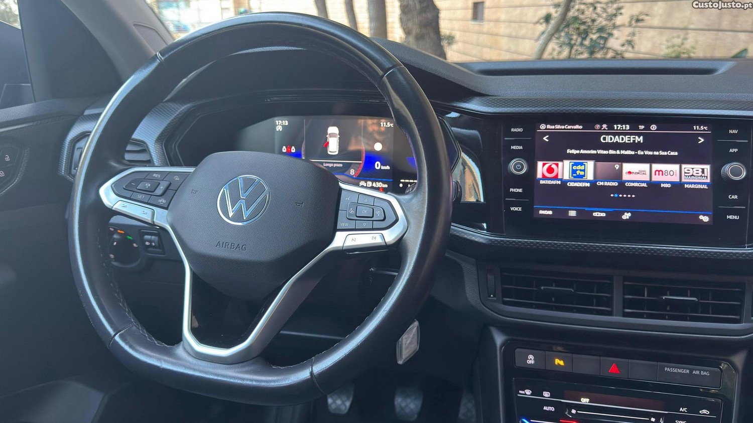 Volkswagen T-Cross 1.0 TSI — fotografia 2