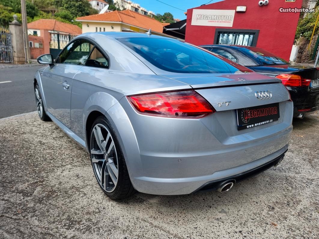 Audi TT COUPE 2.0 TDI 184cv - 14 foto 4