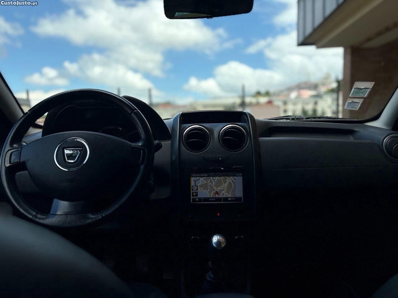 Dacia Duster 1.5DCI 110CV PRESTIGE — fotografia 6