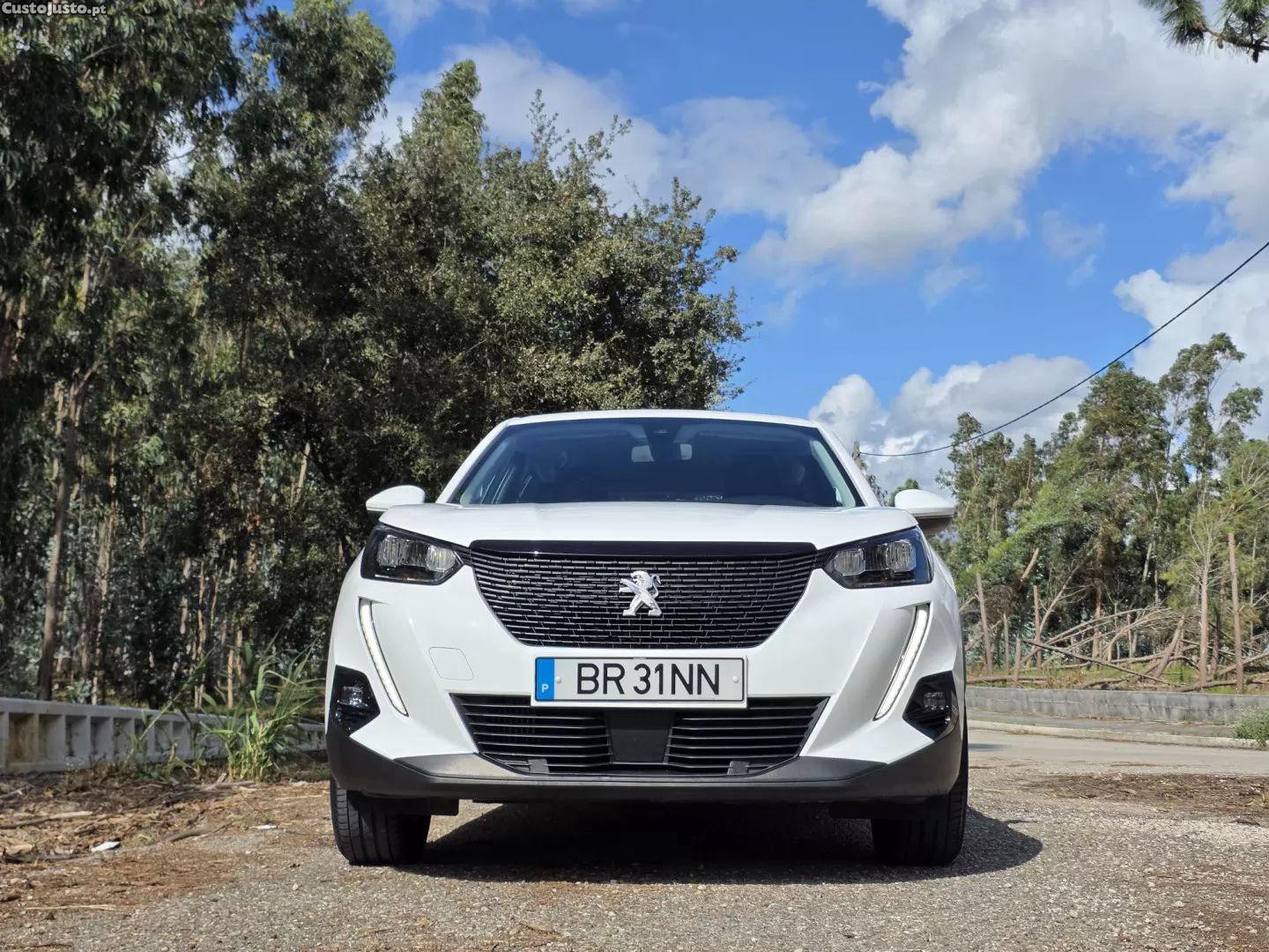 Peugeot 2008 1.2 puretech active — fotografia 14