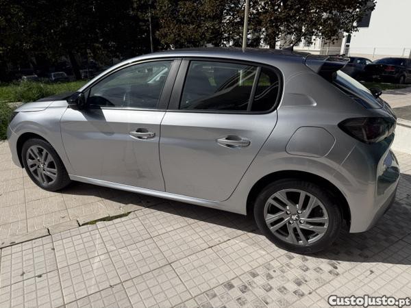 Peugeot 208 Active - 21 foto 2