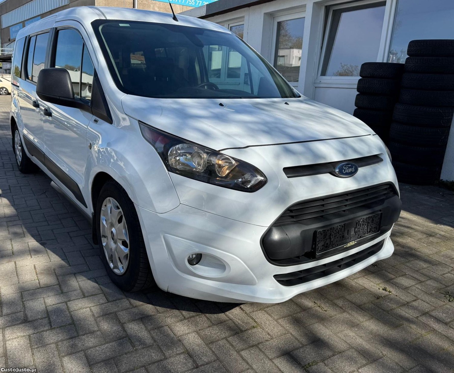 Ford Tourneo 1.5 Mobilidade Reduzida IVA dedutível — fotografia 15