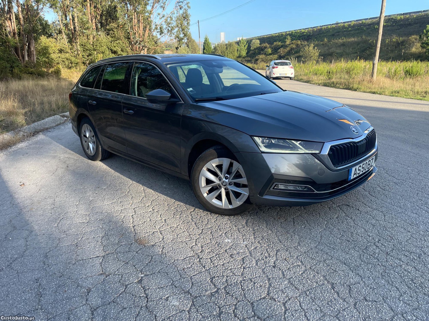 Skoda Octavia Break - 22 — photo 2