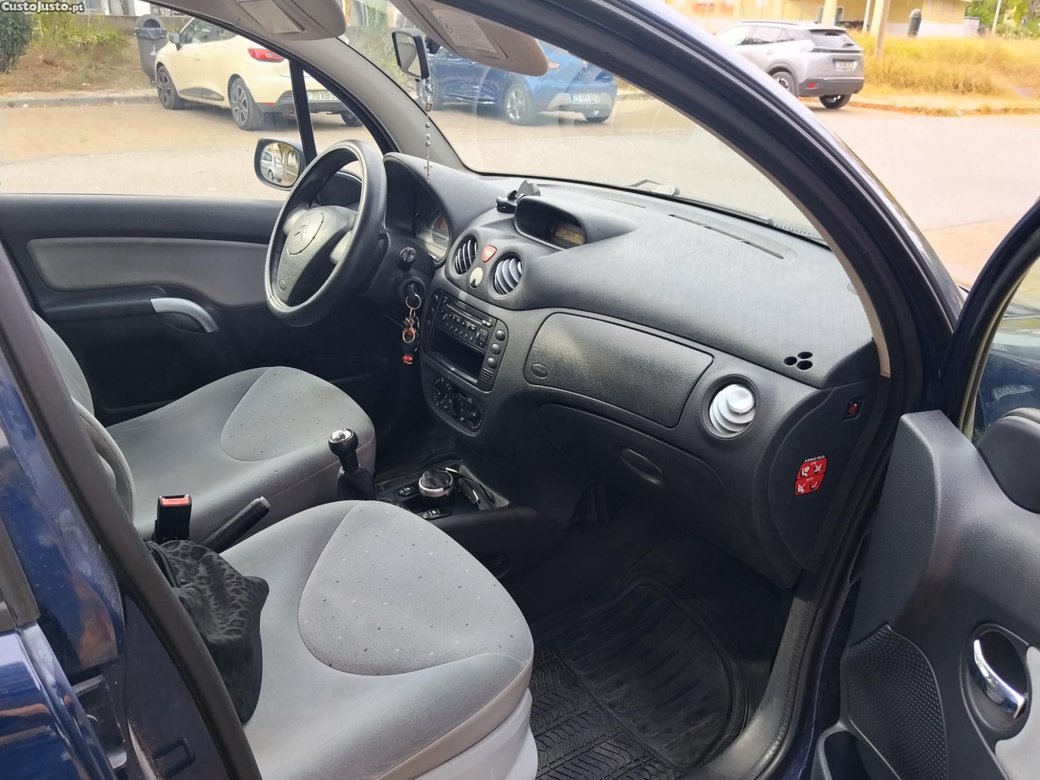 Citroën C3 (F*Hfx*) — photo 2