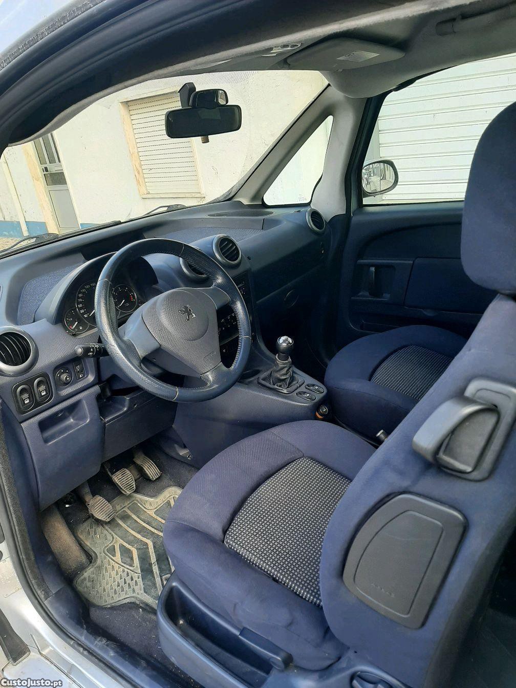 Peugeot 1007 1.4 Hdi — photo 5
