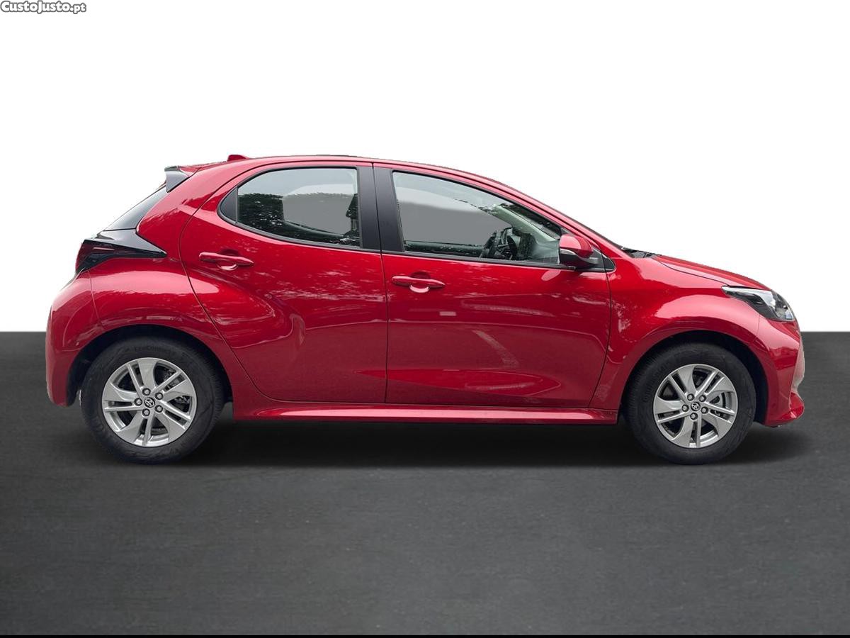 Toyota Yaris 1.5 HDF Comfort Plus — fotografia 4