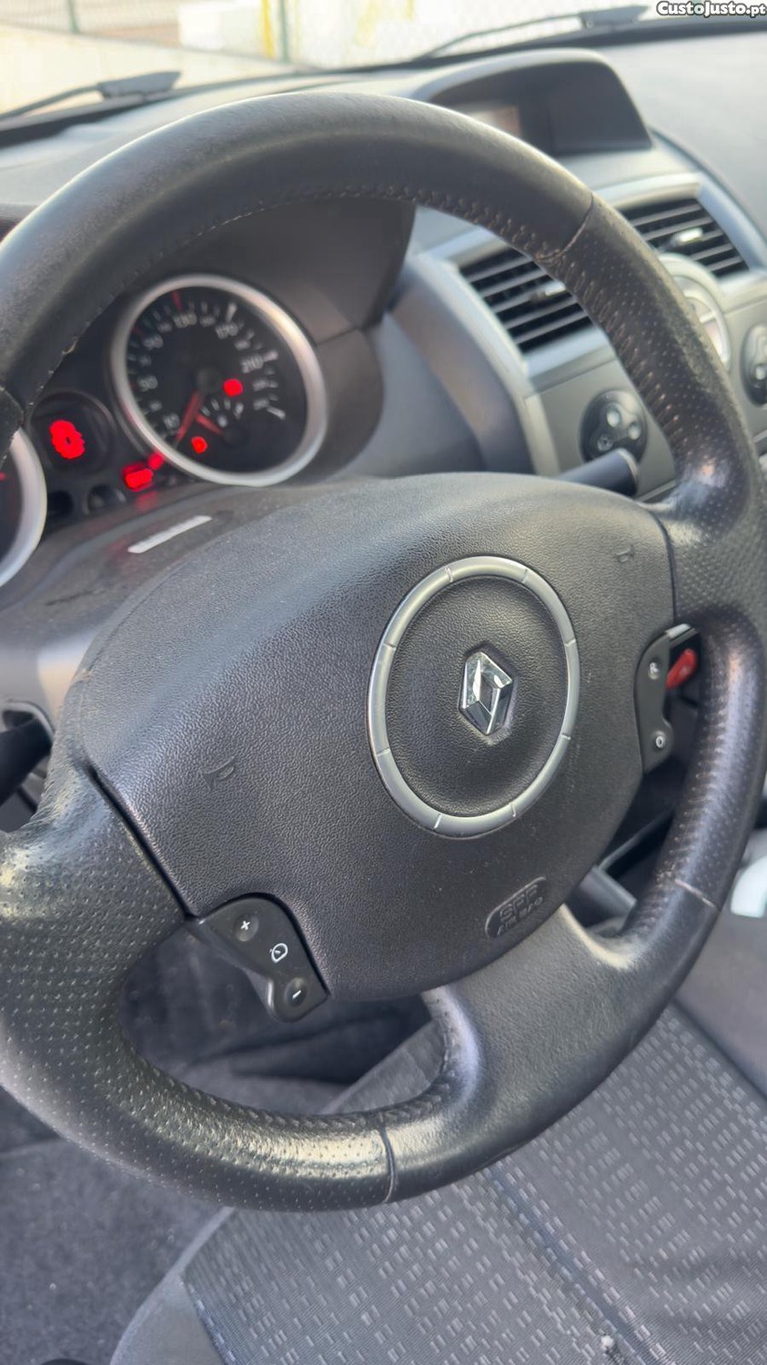 Renault Mégane 150dci - 08 foto 5