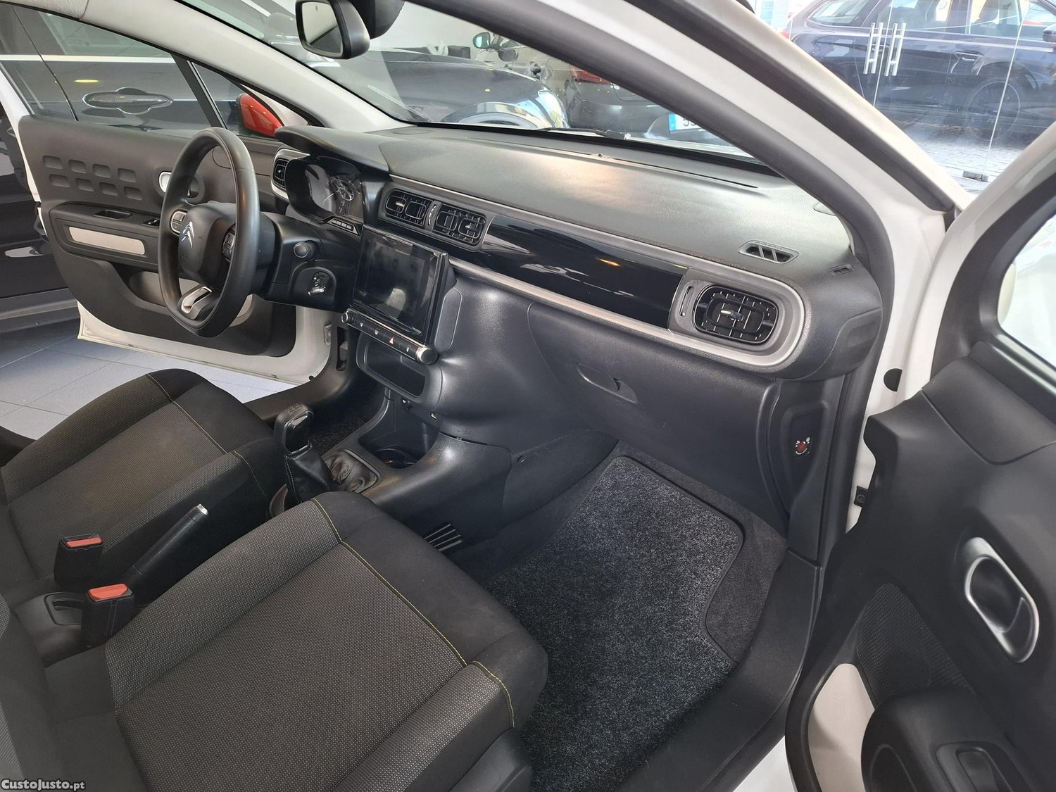 Citroën C3 shine — fotografia 4