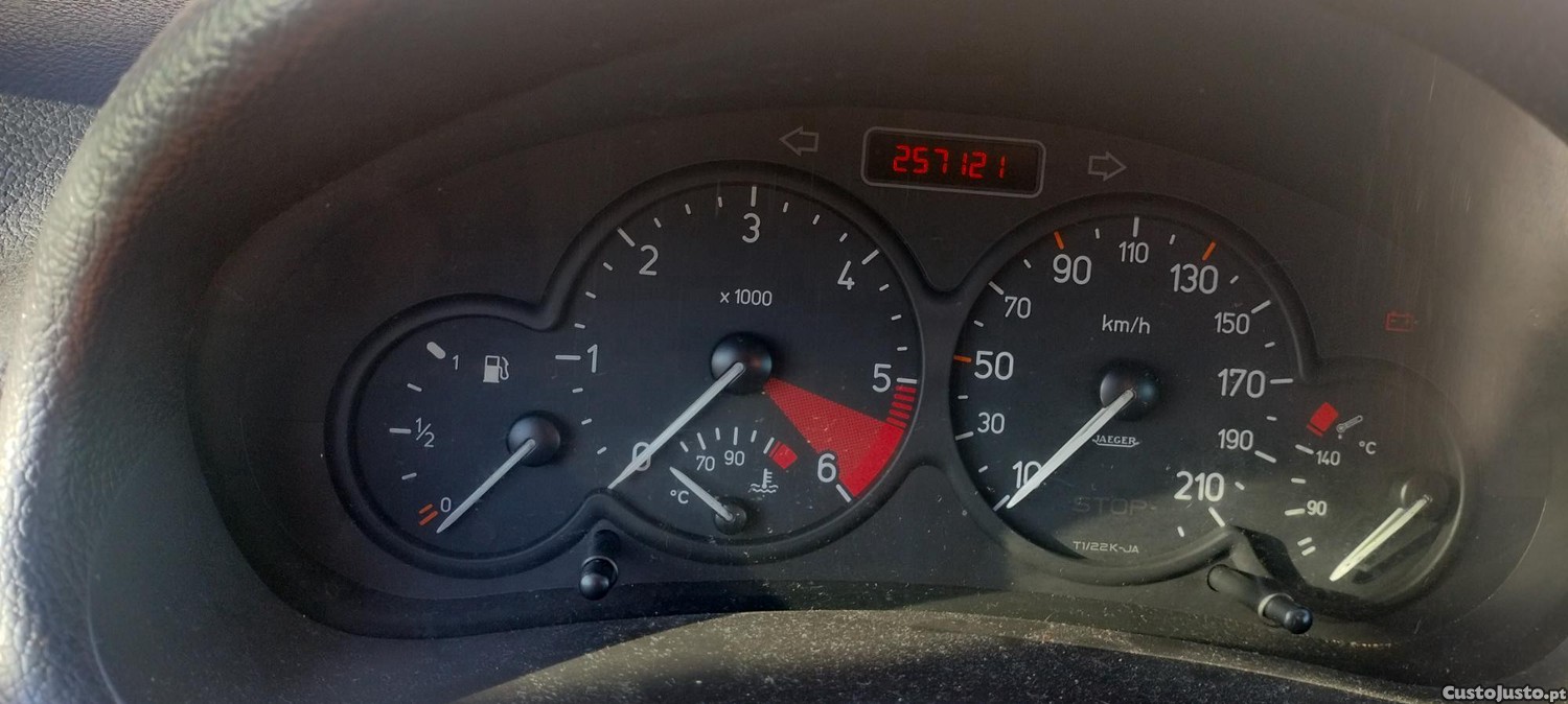 Peugeot 206 2.0 Hdi — fotografia 2