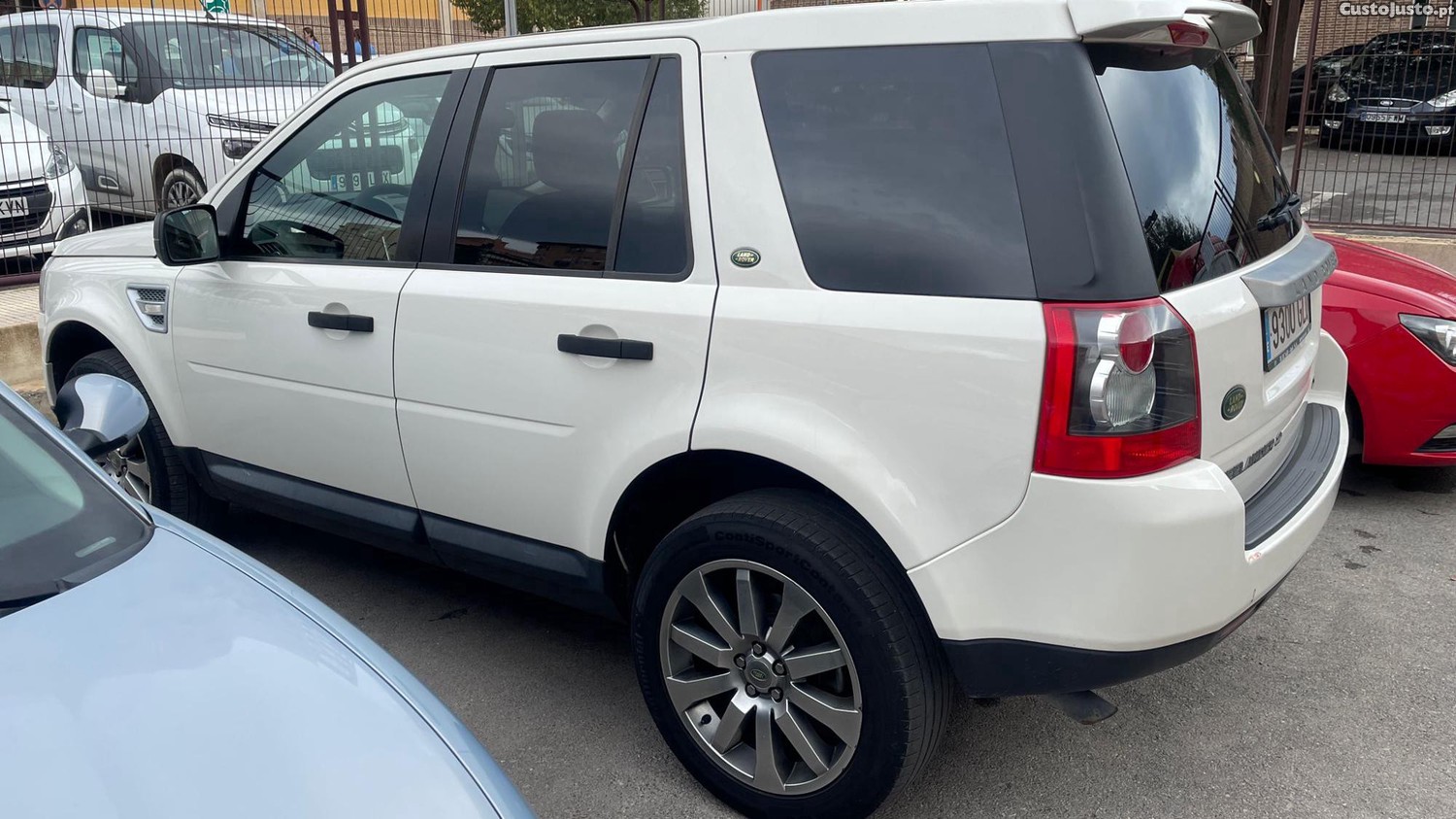 Land Rover Freelander xs tdi — photo 4