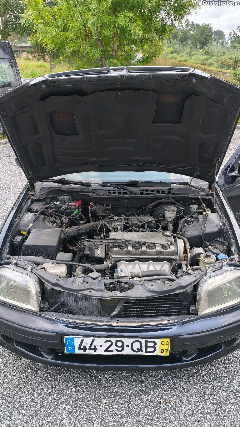 Honda Civic 1.4 — fotografia 3